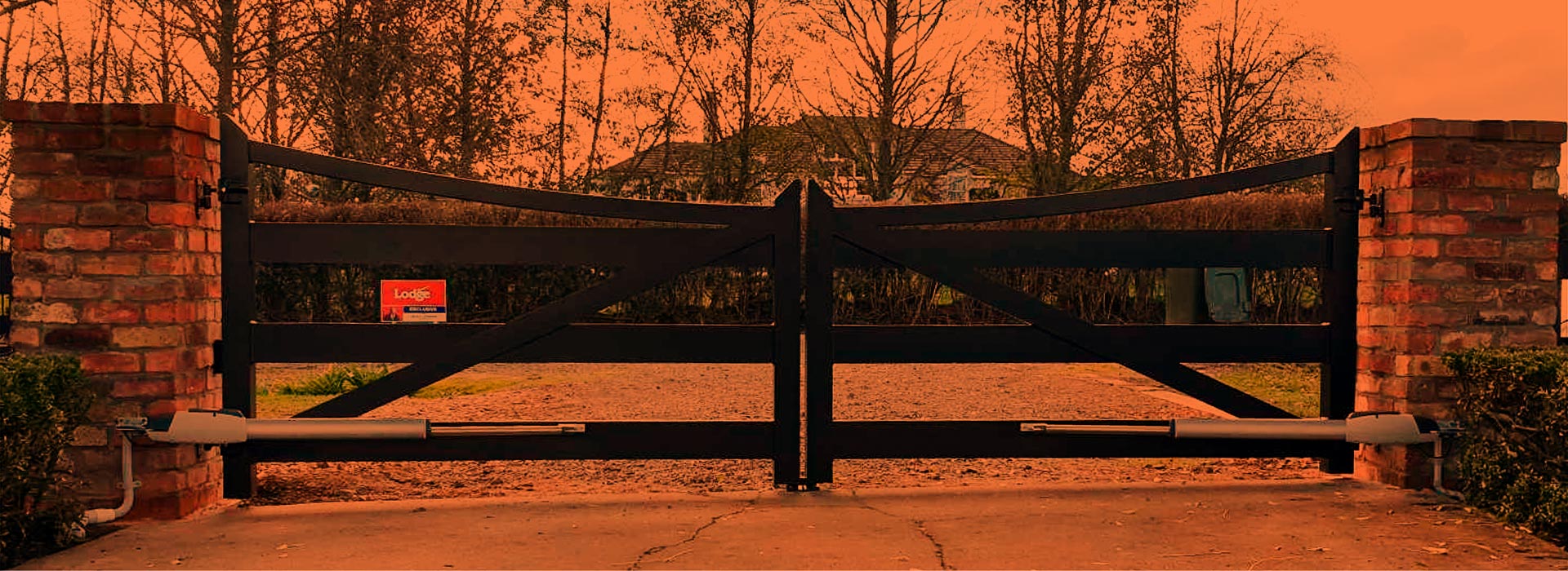 Swing Gate